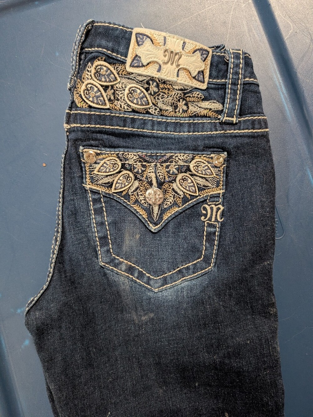 "MISS ME" Embellished Dark Wash Jeans with Sparkling Tan Embroidery (26/35)